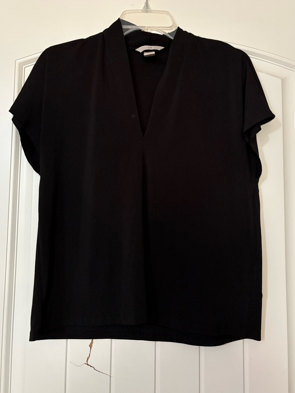 H&M Black V-Neck Short Sleeve Blouse